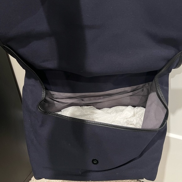 Emporio Armani Messenger Bag - Picture 2 of 3